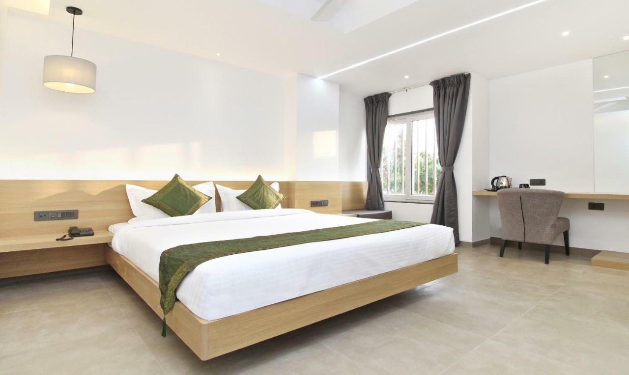 Treebo City Inn Сатара Екстериор снимка